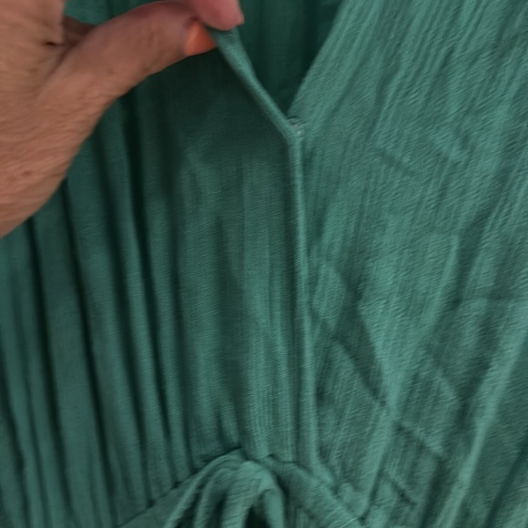 Elan cover up - Picture 4 of 7